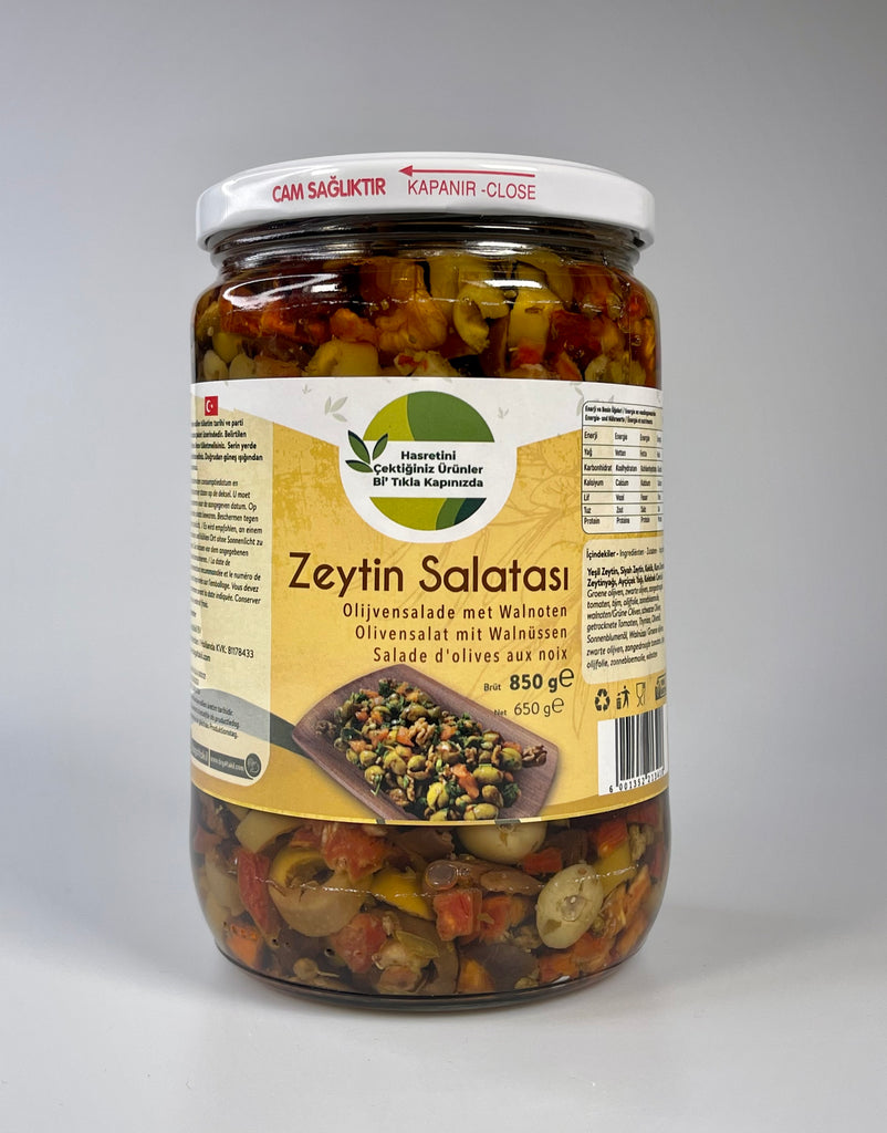 Cevizli Zeytin Salatası
